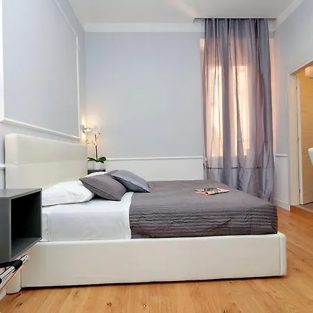 St. Peter Vatican Konukevi 4*